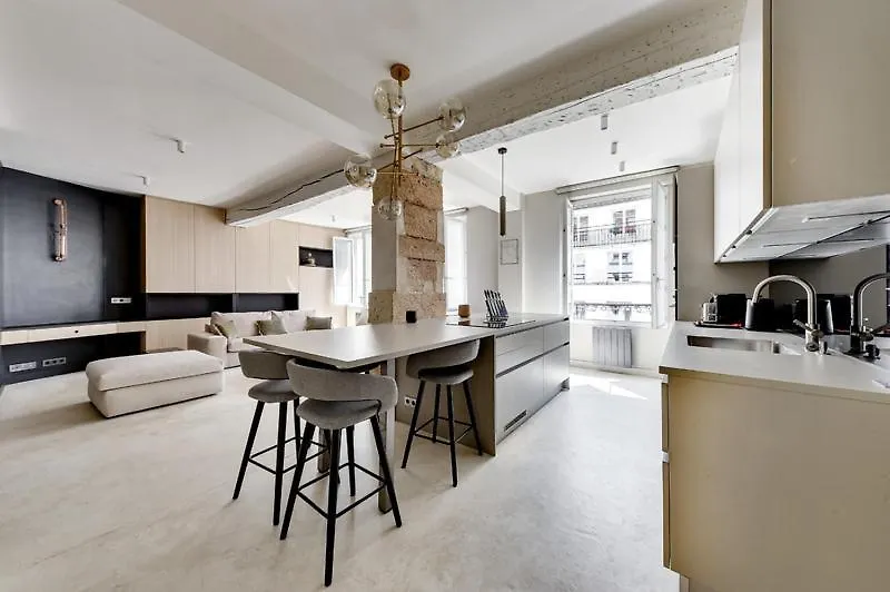 196 Dan - Superb In Appartement *