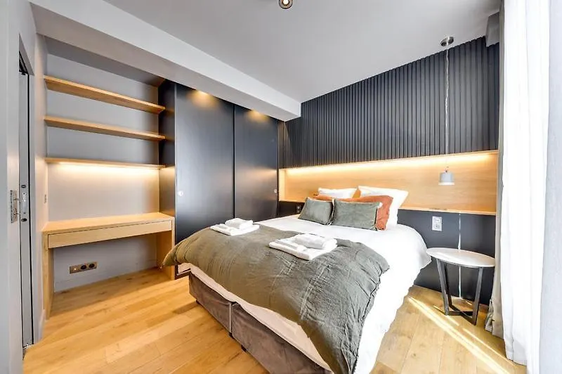 196 Dan - Superb In Appartement Paris